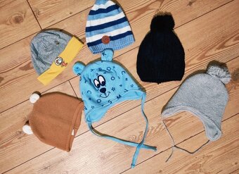 Chlapčenské zimná bunda,rifle, košeľa, čapice - 2