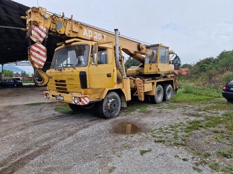 Tatra 815 Autozeriav - 2