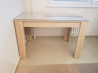 Jedálenský stôl - 2