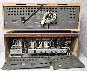 2x STEREODIRIGENT 》TESLA 538A 》Starožitné elektronkové radio - 2