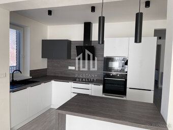 Na prenájom veľký 3-izbový byt 108m2+terasa, Piešťany-Banka - 2