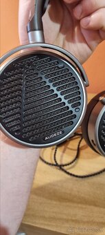 Audeze MM100 - 2