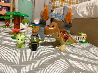 Lego Duplo Jursky Park - 2