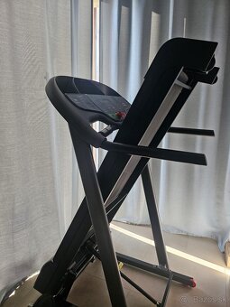 Predam beziaci pas Domyos T520B - 2