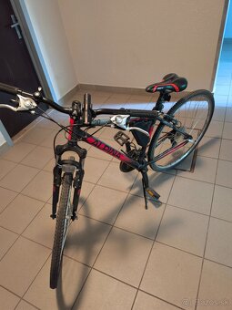 Predam trekingovy bicykel Alpina - 2