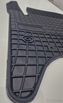 Opel Frontera 2o25 - gumenné rohože - 2