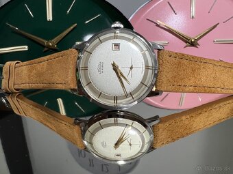 PRIM Traktor so sivým okružím - 2