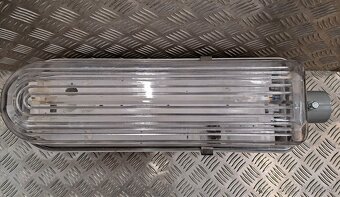 STLPOVÁ LAMPA 230V - 2