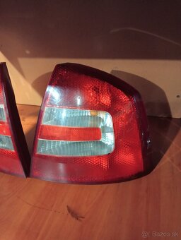 Zadné svetlá škoda Octavia 2 - 2