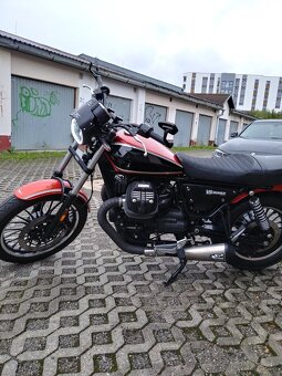 Moto Guzzi - 2
