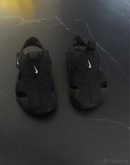 Detské letné sandálky Nike - 2