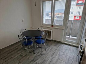Na predaj 1 izbový byt s balkónom Prievidza - 2