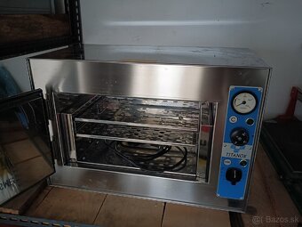 Teplovzdušný sterilizátor 20L - 2