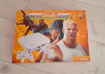 Retro TV konzola vratane redukcie - 2