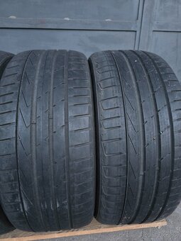 225/45r17 hankook - 2