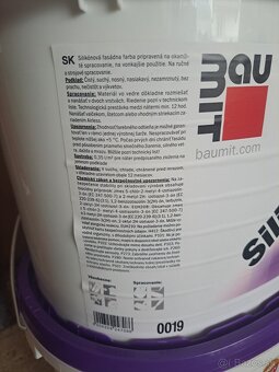 Fasadna farba Baumit biela - 2