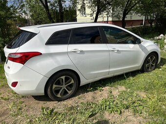 Predám Hyundai i30 Combi 1.6 CRDi 81kw Diesel 2016 - 2