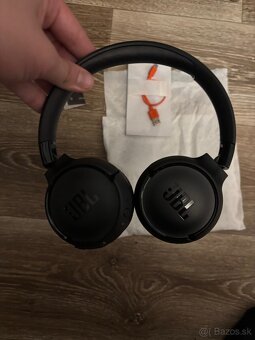JBL Tune 520BT Čierne - 2