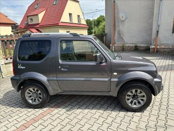 Suzuki Jimny 1.3 62kW 2019 86377km 4x4 1.majitel TAŽNÉ - 2