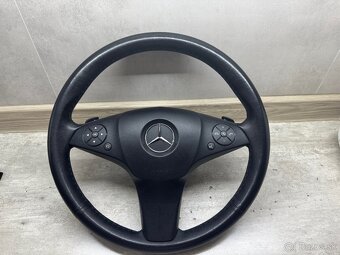 Predam AirBag s multifunkcnymi tlacidkami Mercedes - 2