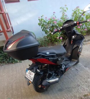 Skúter Adamoto MUSTANG 125 F8 - 2