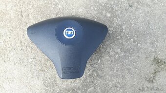 Predam diely Fiat Stilo - 2