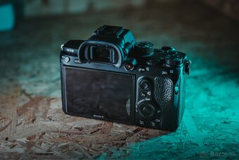 Sony A7III - 2