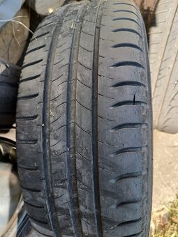 Pneumatiky Uniroyal, Michelin 195/65 R 15 - 2