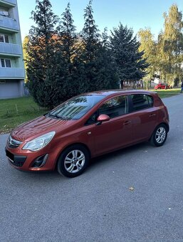 Opel corsa 1.2 63 KW, benzín rok 2012. - 2