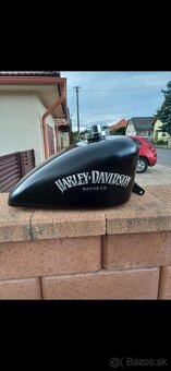 Harley nádrž - 2