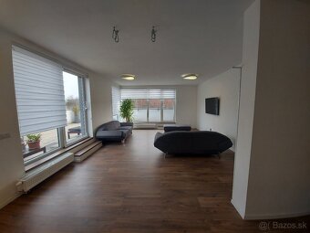 Trojizbový byt s najkrajším výhľadom v Banskej Bystrici - 2