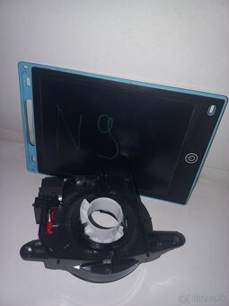 KRUZOK POD VOLANT SKODA RAPID - 2