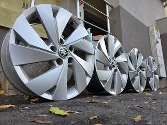 Nové disky VW Golf 5x112 r17 Belmont - 2