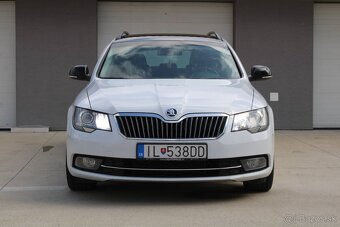 Škoda Superb Combi 2.0 TDI CR Ambition - 2