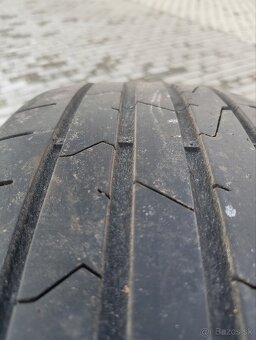Gumy 215/55 R17 Letné - 2