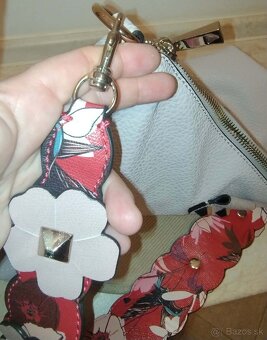 Guess kabelka, TOP STAV - 2