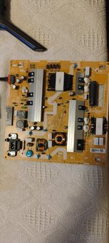 Samsung UE50NU7442U - 2