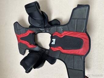 Predám ramená CCM RBZ, M, Sr. - 2