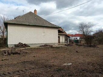 Rodinný dom v obci Zemné - 2