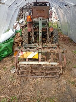 Úzky Malotraktor domácej výroby 4x4 - 2