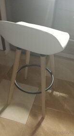 Barová kožená  stolička - 2