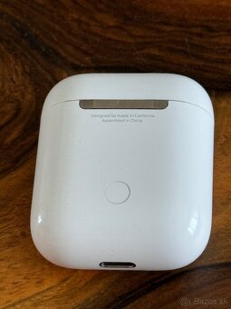 Nahradne nabijacie puzdro Apple AirPods 1/2 - 2