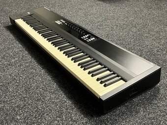 Native Instruments Kontrol S88 Mk1 - 2