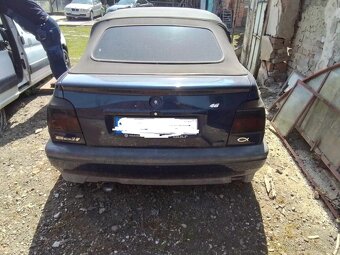 VOLKSWAGEN GOLF CABRIO 1.8 PREDAM NA NAHRADNE DIELI V CELKU - 2