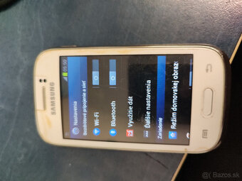 Samsung galaxy young GT-S6310N - 2