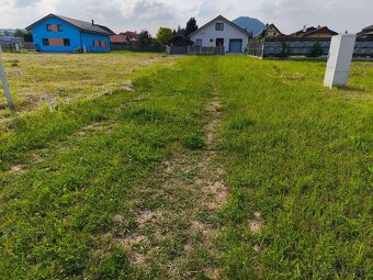 Vo Veľkom Šariši stavebný pozemok na predaj VÝRAZNA ZĽAVA - 2