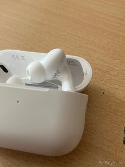 Apple AirPods Pro 2 - 2