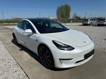Tesla Model 3 PERFORMANCE-LONG RANGE DUAL MOTOR - 2