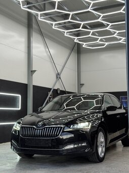 Skoda superb 1.5 TSI 2020 - 2