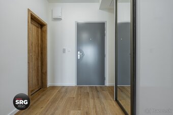 SRG | Moderný byt s veľkým balkónom a parkingom v STAR RESID - 2